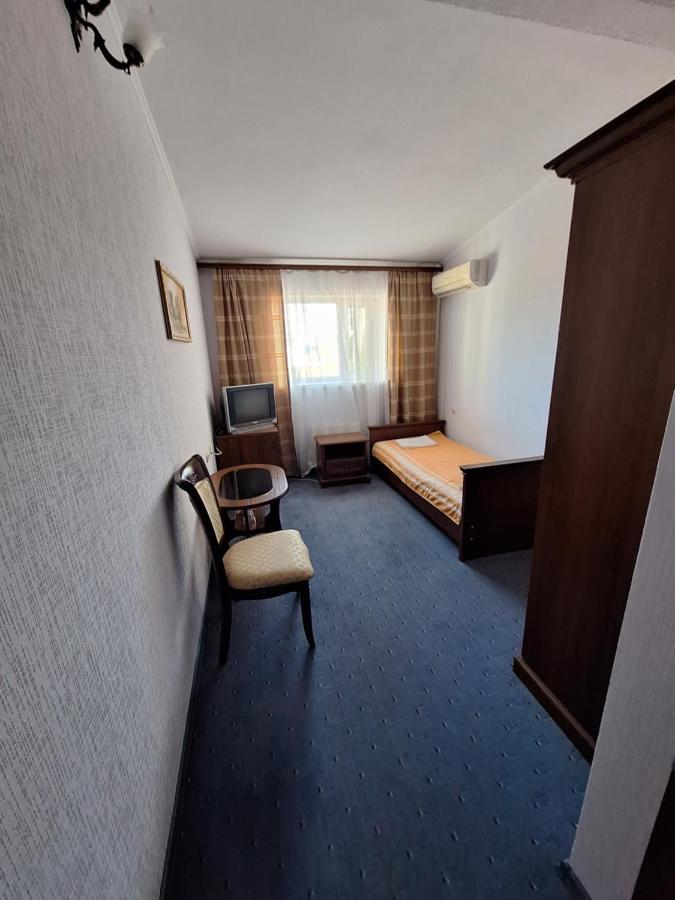 Барселона Hotel Mizikevycha Bagian luar foto