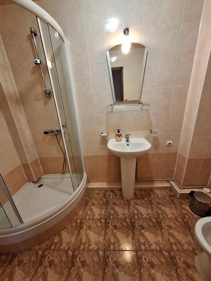 Барселона Hotel Mizikevycha Bagian luar foto