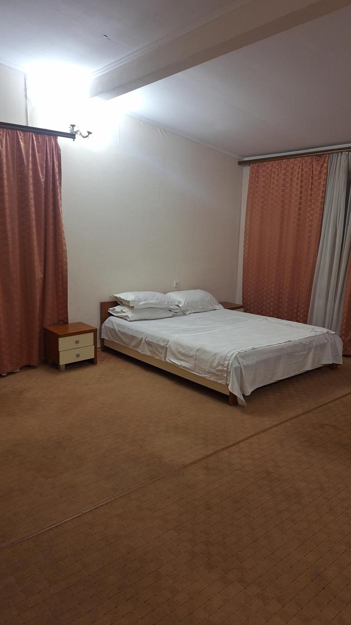 Барселона Hotel Mizikevycha Bagian luar foto